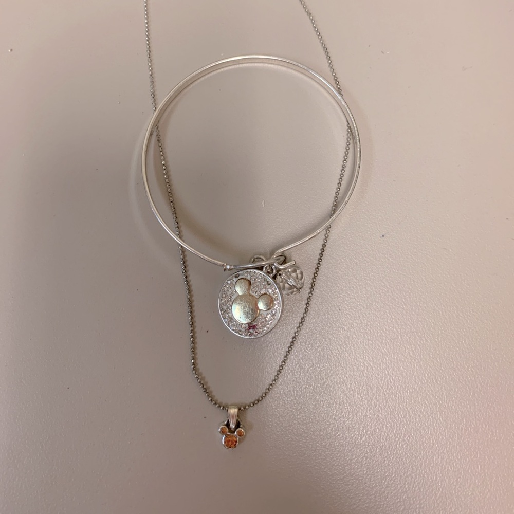 Child’s bracelet & necklace